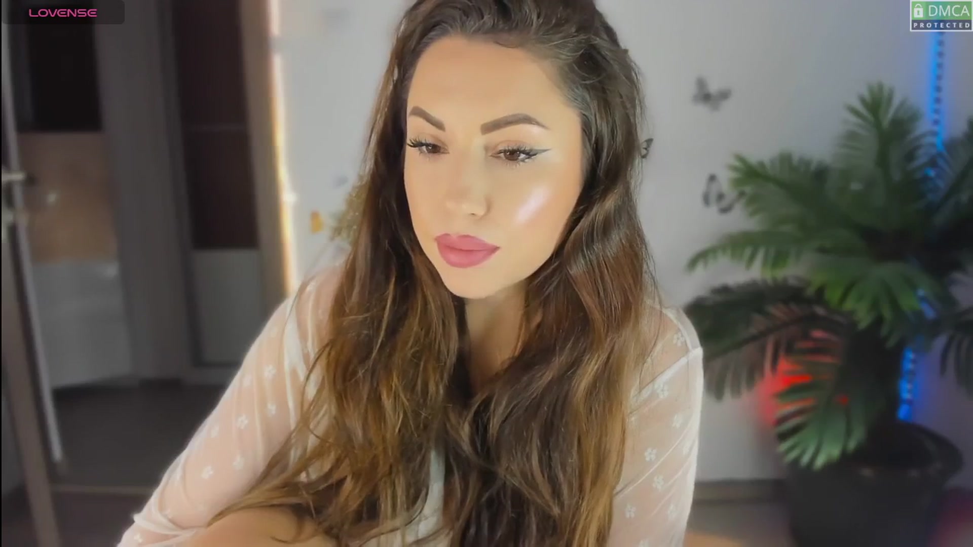 Gallery image thumbnail from Neytirii's myfreecams stream on, 06/17/2025, 08:37 image 3 of 20