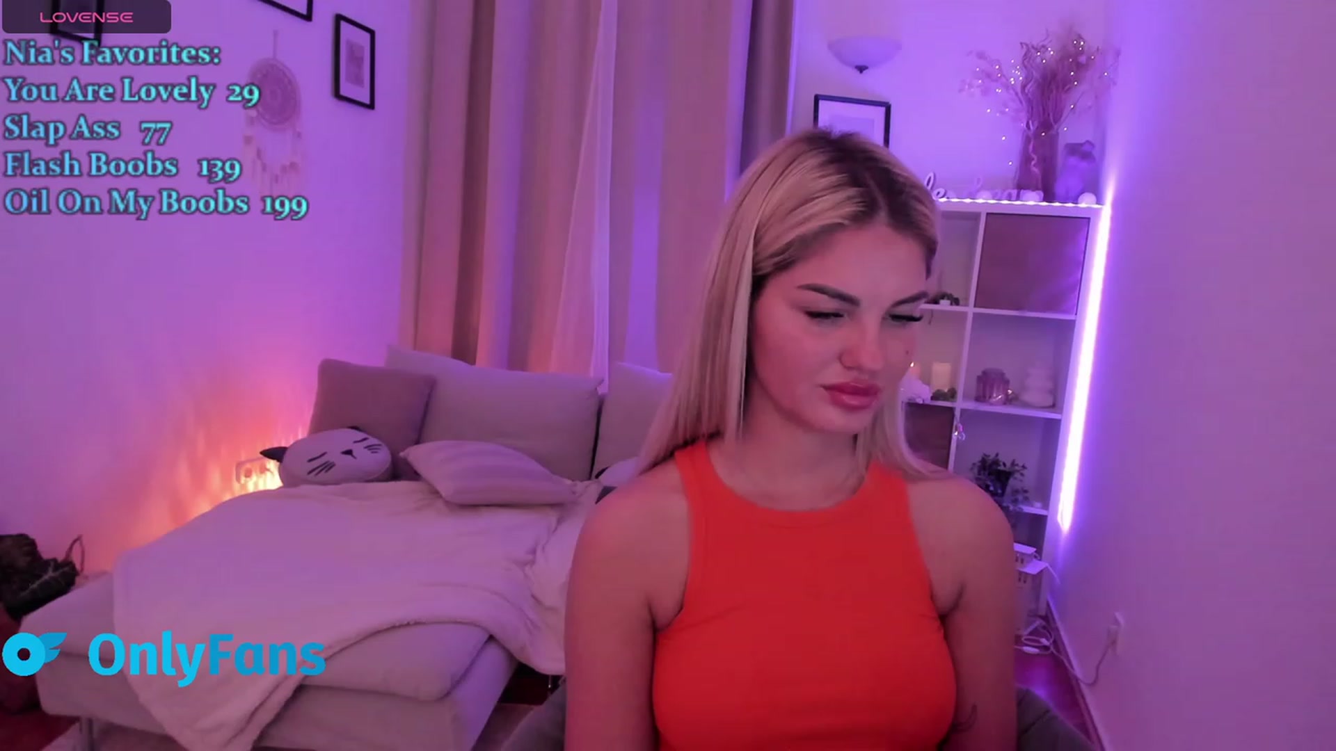 Gallery image thumbnail from NiaBlondie's myfreecams stream on, 01/12/2024, 12:51 image 12 of 20