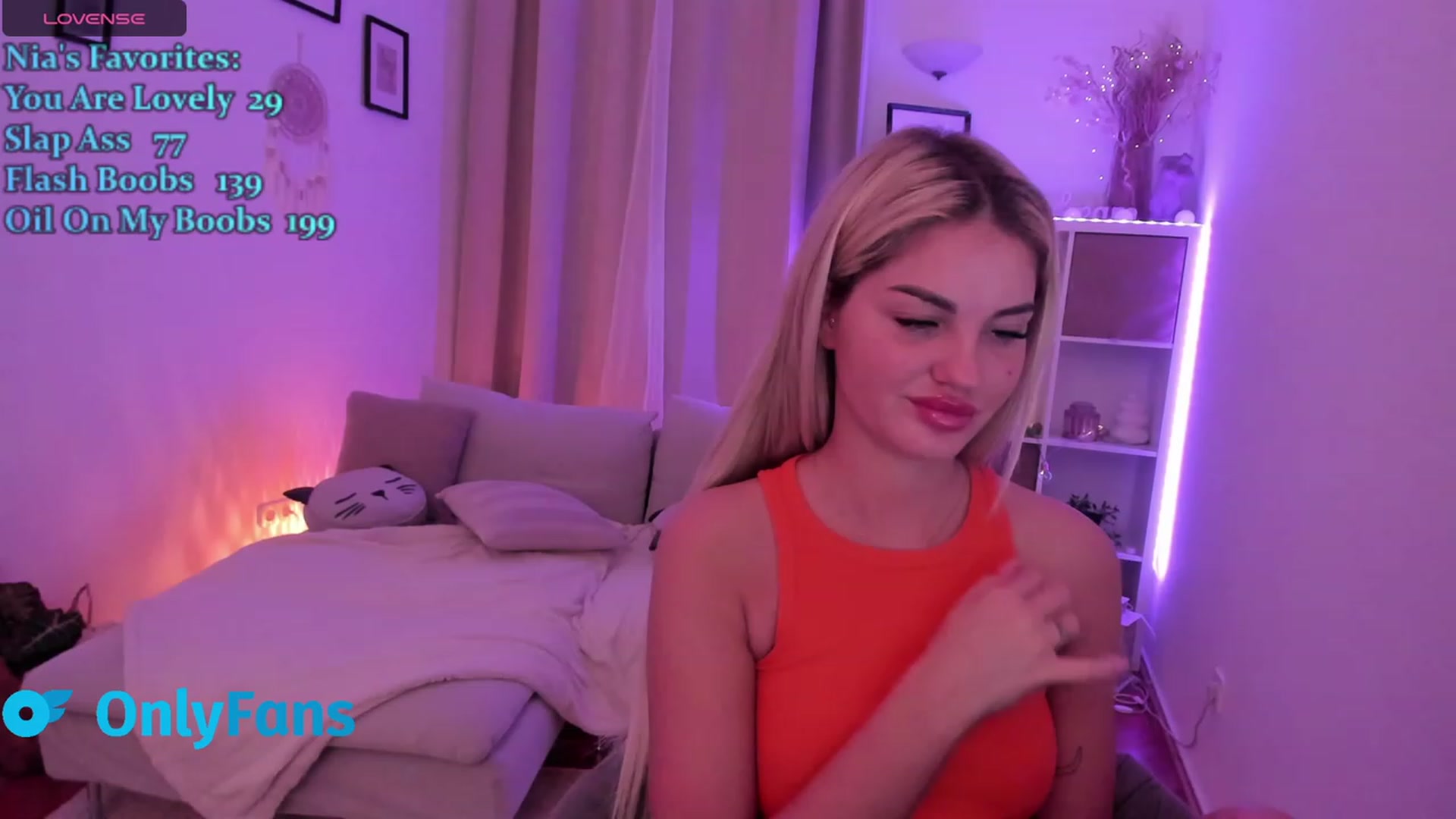 Gallery image thumbnail from NiaBlondie's myfreecams stream on, 01/12/2024, 12:51 image 8 of 20