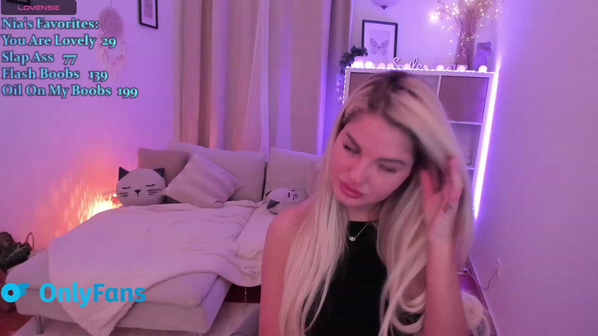 Gallery image thumbnail from NiaBlondie's myfreecams stream on, 01/13/2024, 12:20 image 5 of 20