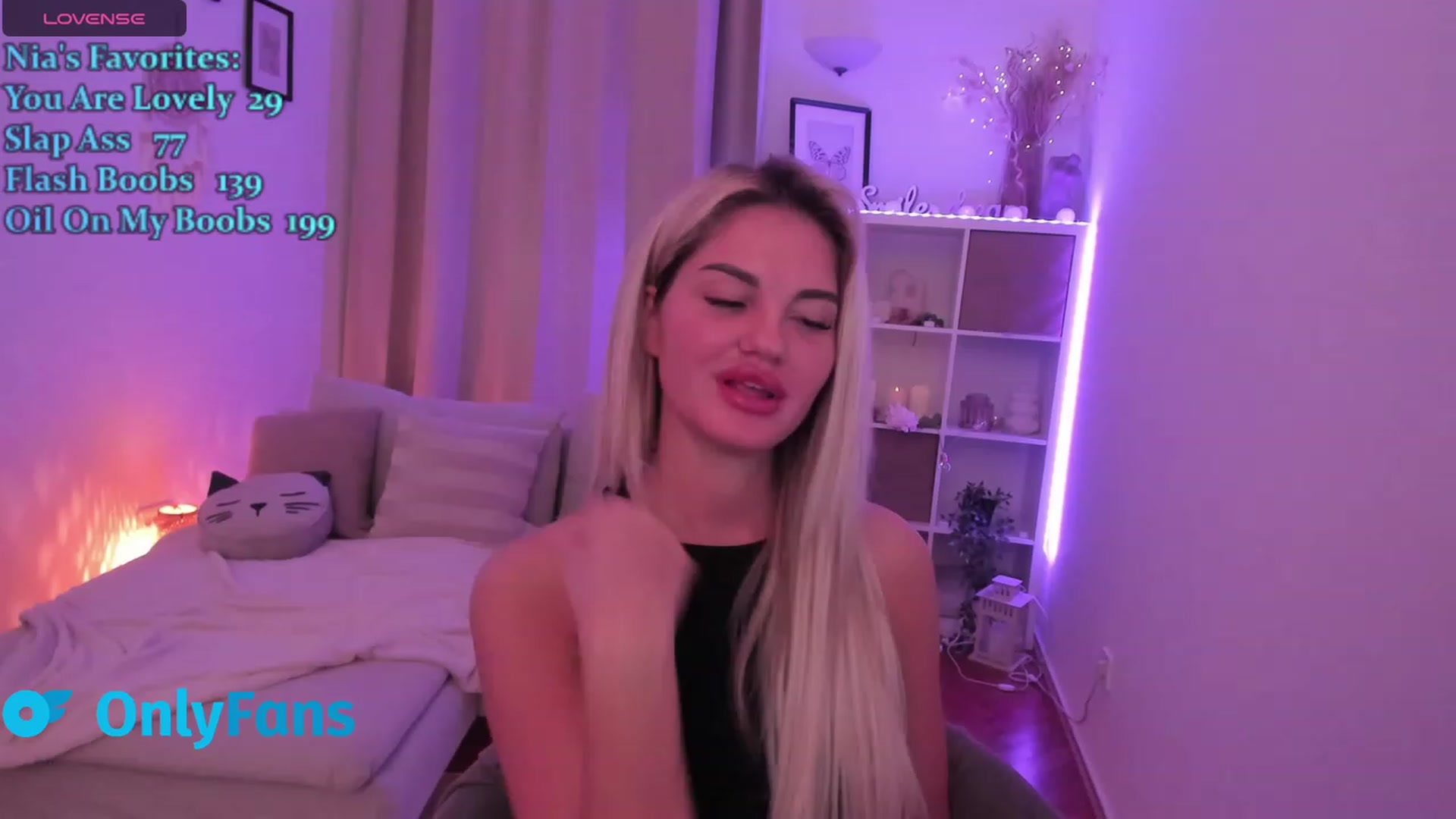Gallery image thumbnail from NiaBlondie's myfreecams stream on, 01/26/2024, 11:19 image 19 of 20