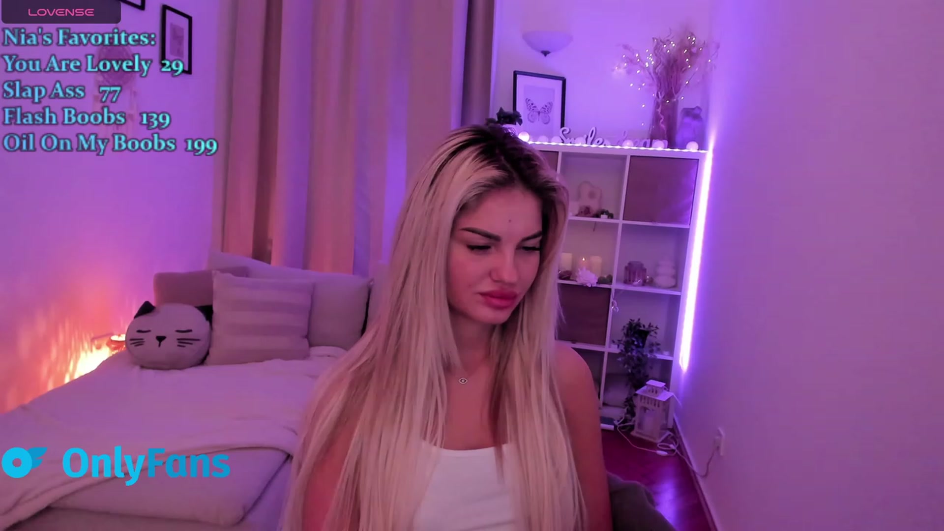 Gallery image thumbnail from NiaBlondie's myfreecams stream on, 01/28/2024, 12:10 image 7 of 20