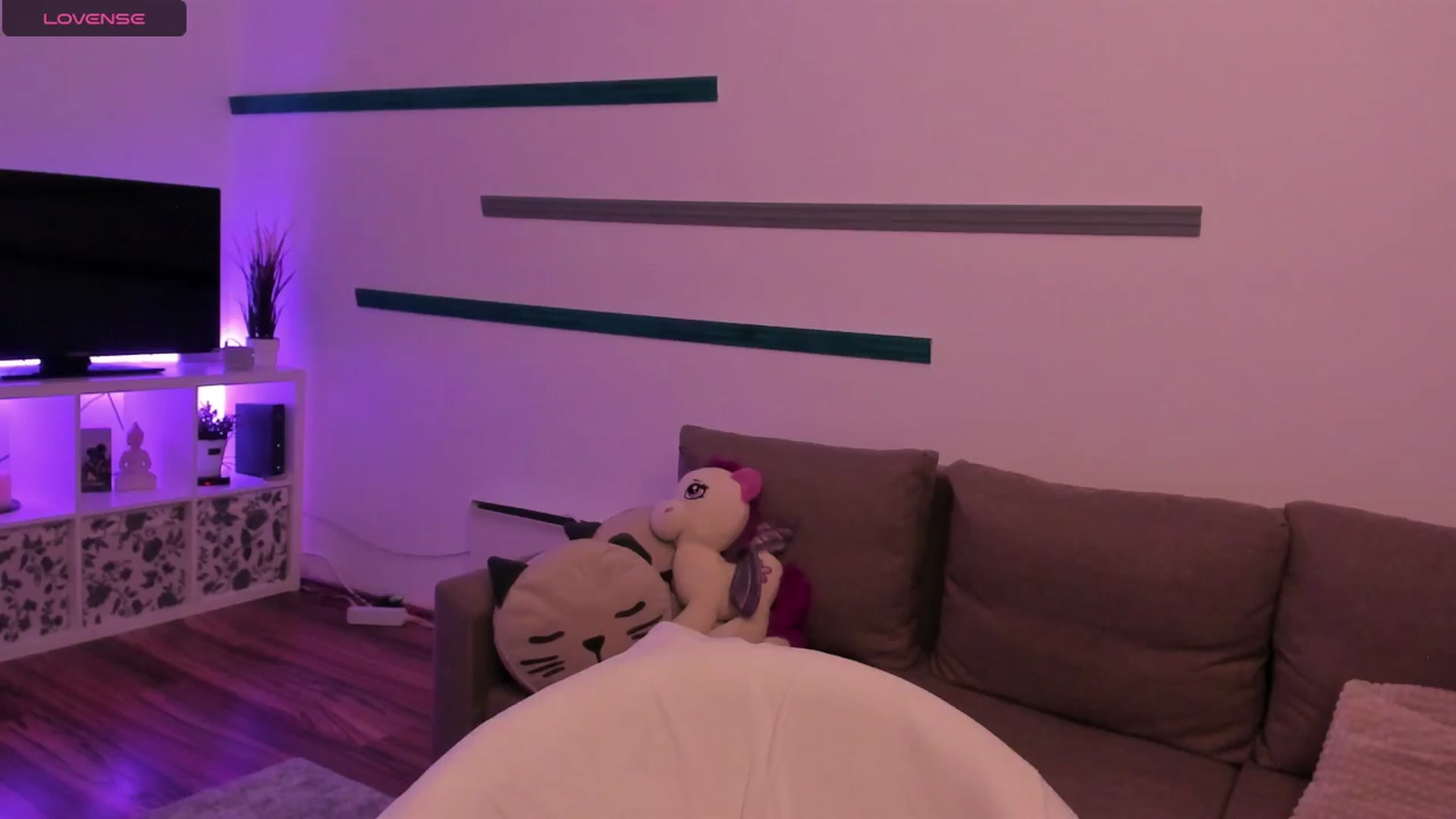 Gallery image thumbnail from NiaBlondie's myfreecams stream on, 07/09/2024, 19:05 image 19 of 20