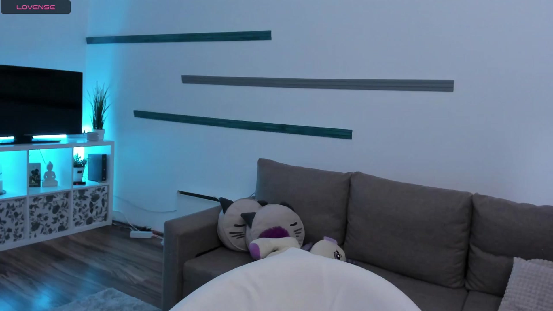 Gallery image thumbnail from NiaBlondie's myfreecams stream on, 07/10/2024, 18:46 image 4 of 20