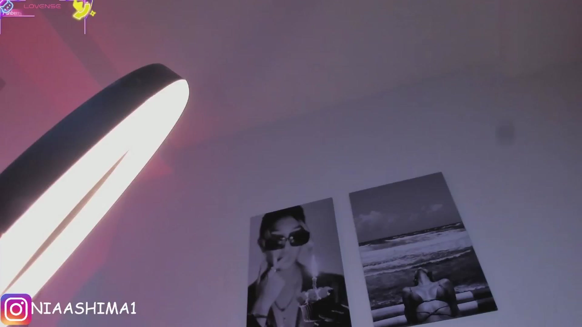 Gallery image thumbnail from NiaVelvet's myfreecams stream on, 06/20/2025, 18:04 image 18 of 20