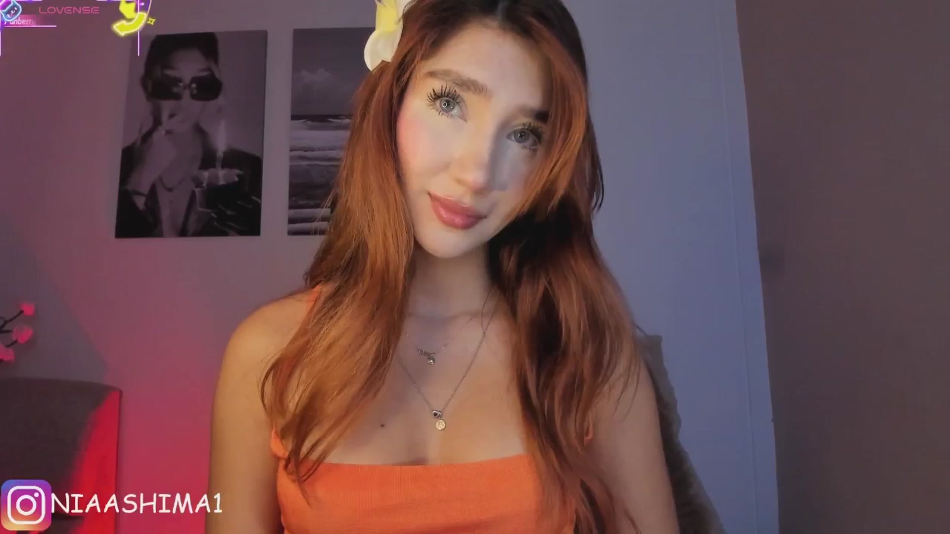 Gallery image thumbnail from NiaVelvet's myfreecams stream on, 06/25/2025, 13:51 image 12 of 20