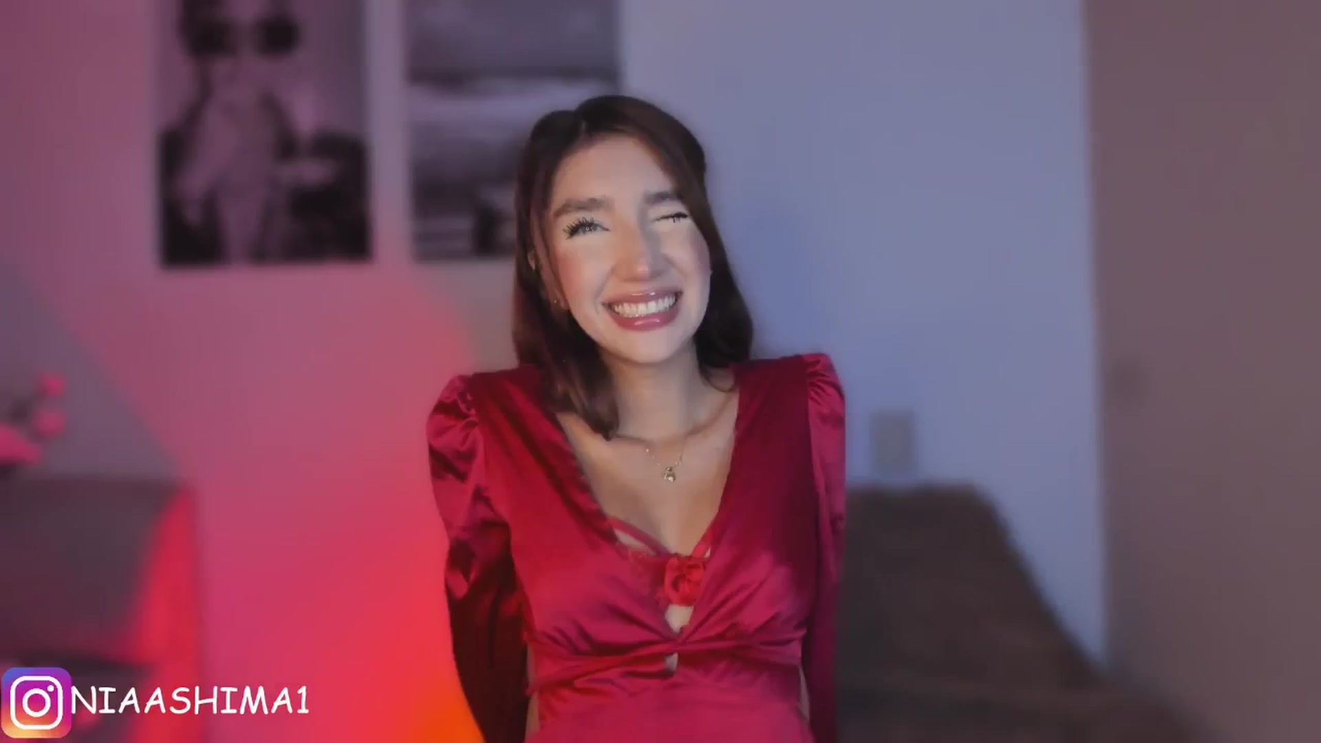 Gallery image thumbnail from NiaVelvet's myfreecams stream on, 07/01/2025, 15:09 image 6 of 20