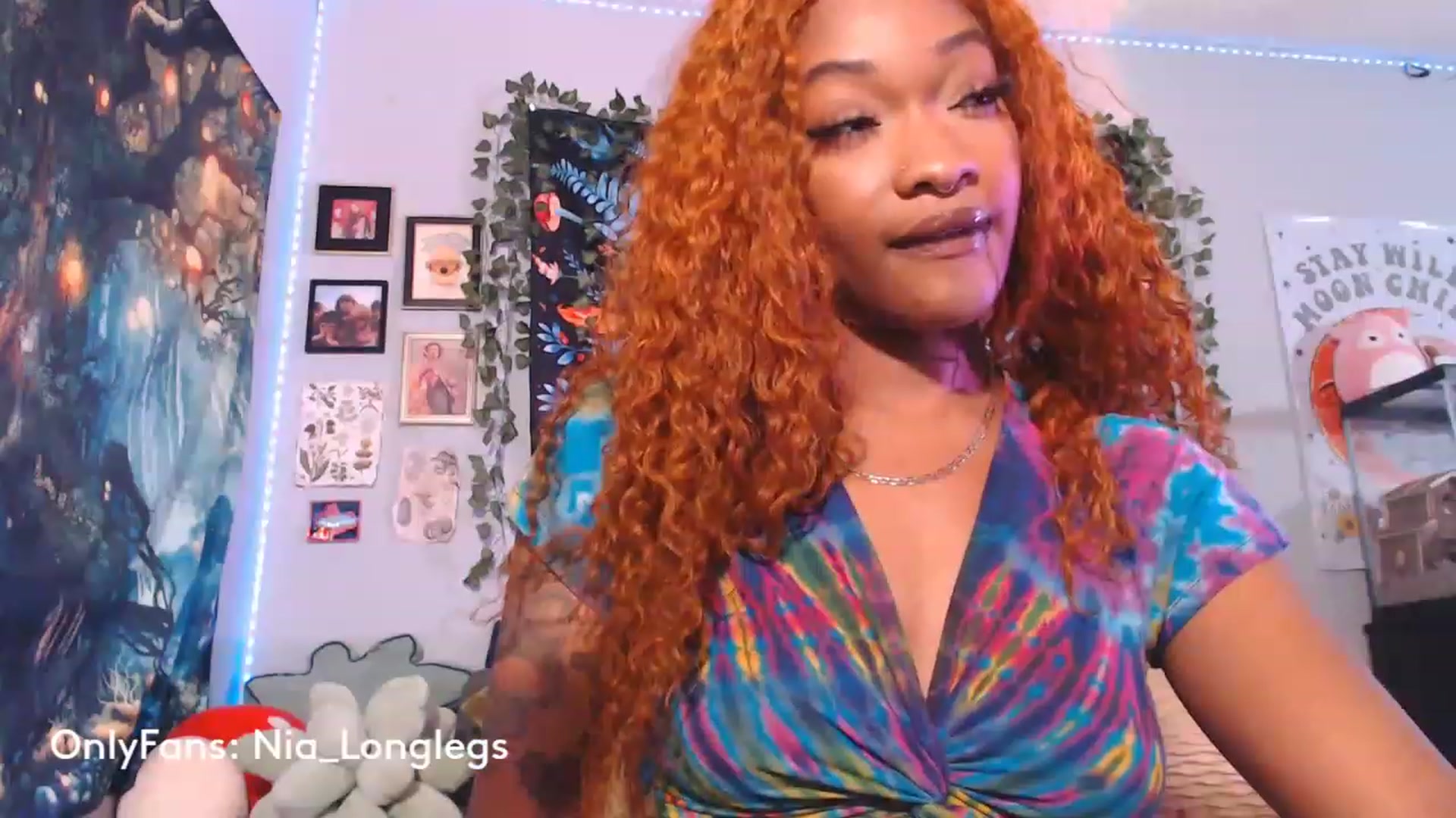 Gallery image thumbnail from Nia_Longlegs's myfreecams stream on, 03/24/2023, 24:02 image 2 of 20