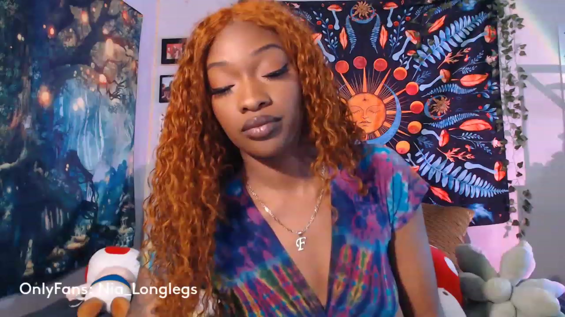 Gallery image thumbnail from Nia_Longlegs's myfreecams stream on, 04/15/2023, 20:10 image 1 of 20