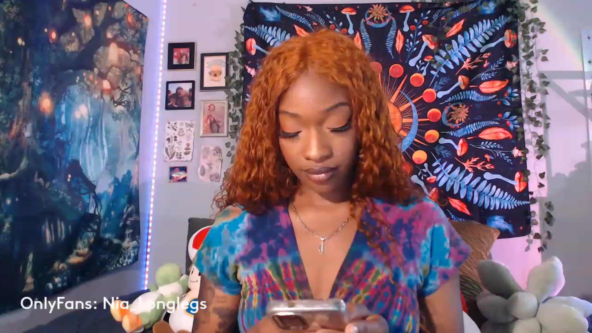 Gallery image thumbnail from Nia_Longlegs's myfreecams stream on, 04/15/2023, 20:10 image 5 of 20