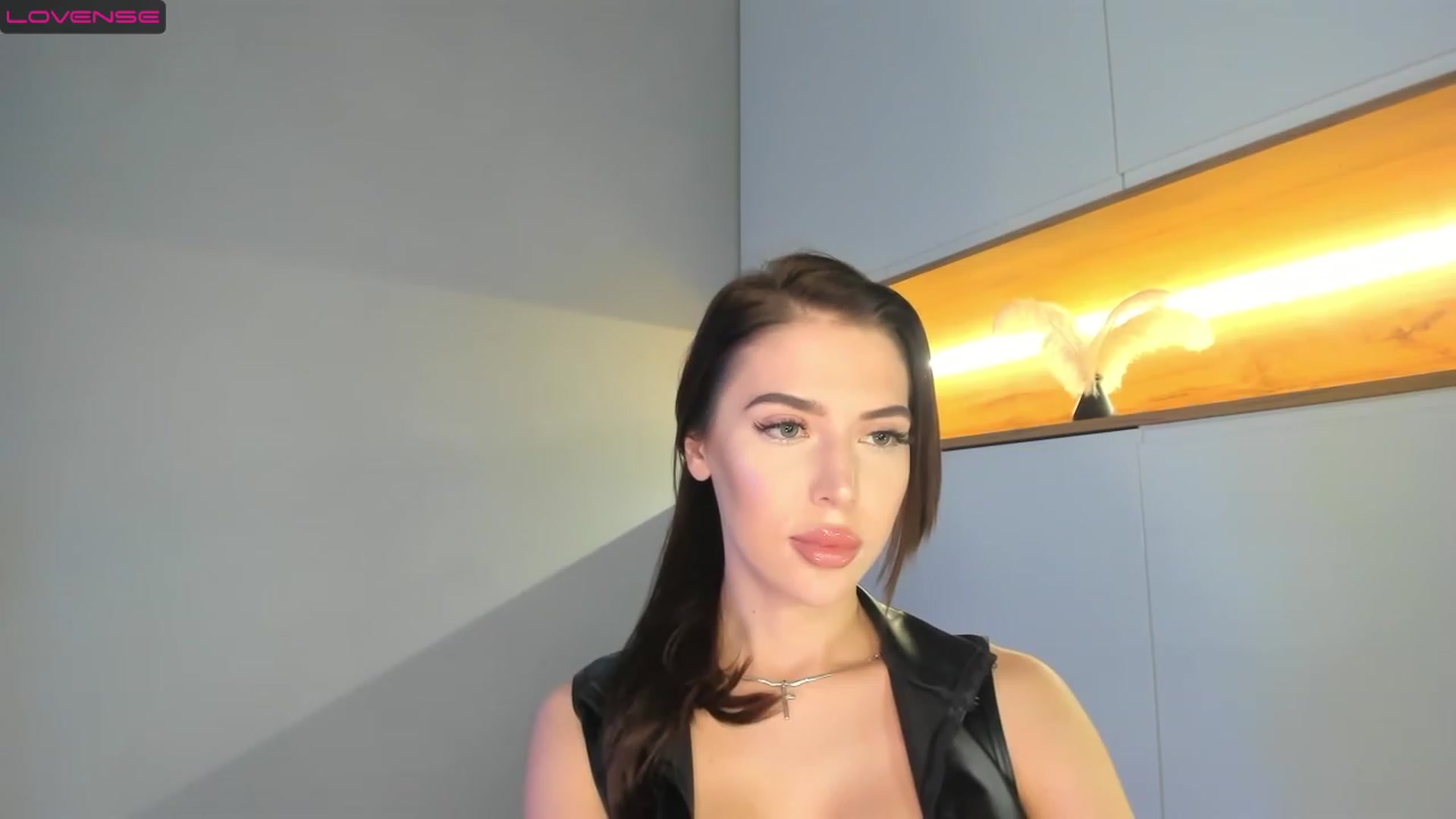 Gallery image thumbnail from NiceGirl_'s myfreecams stream on, 03/21/2023, 18:57 image 11 of 20