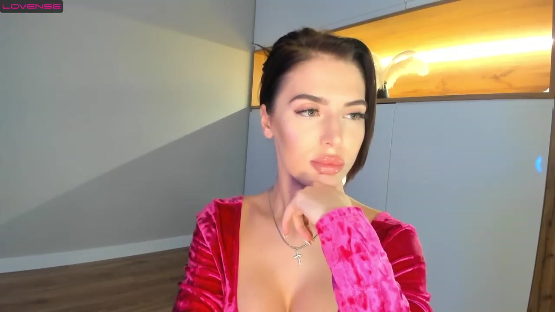 Gallery image thumbnail from NiceGirl_'s myfreecams stream on, 03/21/2023, 19:54 image 17 of 20