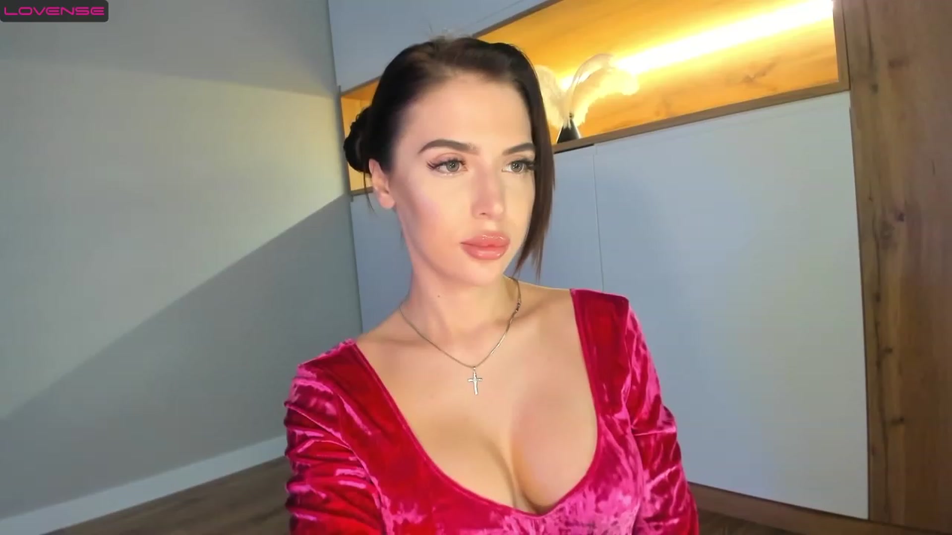 Gallery image thumbnail from NiceGirl_'s myfreecams stream on, 03/21/2023, 21:29 image 10 of 20