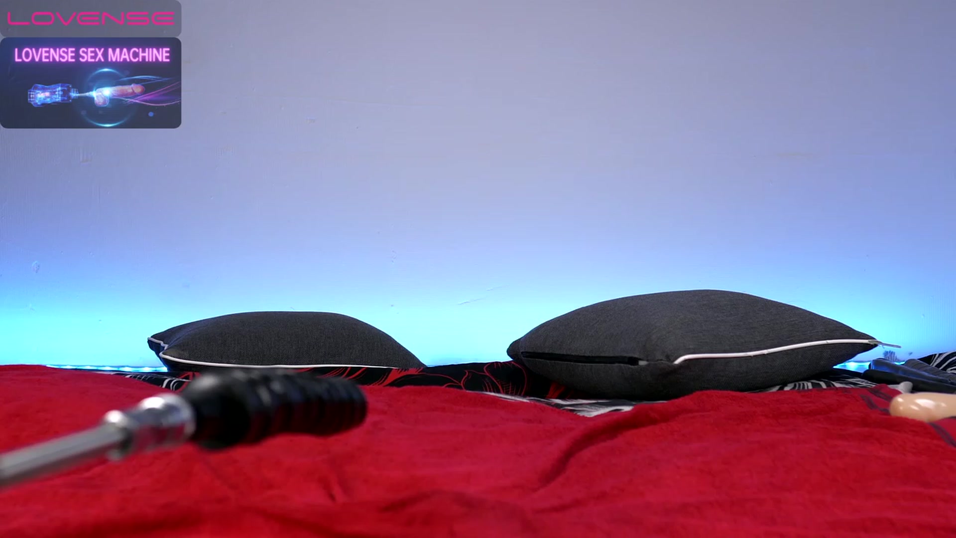 Gallery image thumbnail from NiceHotJob's myfreecams stream on, 12/08/2022, 21:17 image 11 of 20