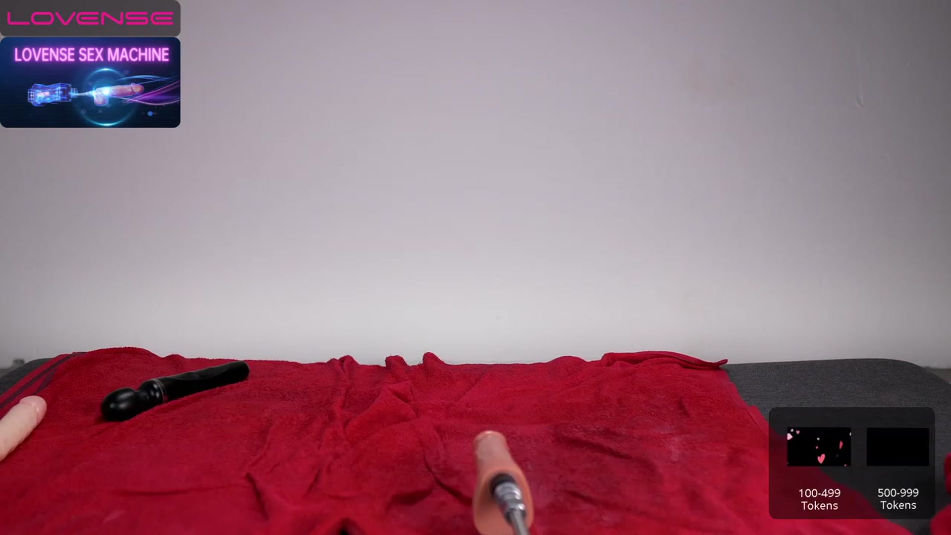 Gallery image thumbnail from NiceHotJob's myfreecams stream on, 01/01/2023, 23:06 image 11 of 20