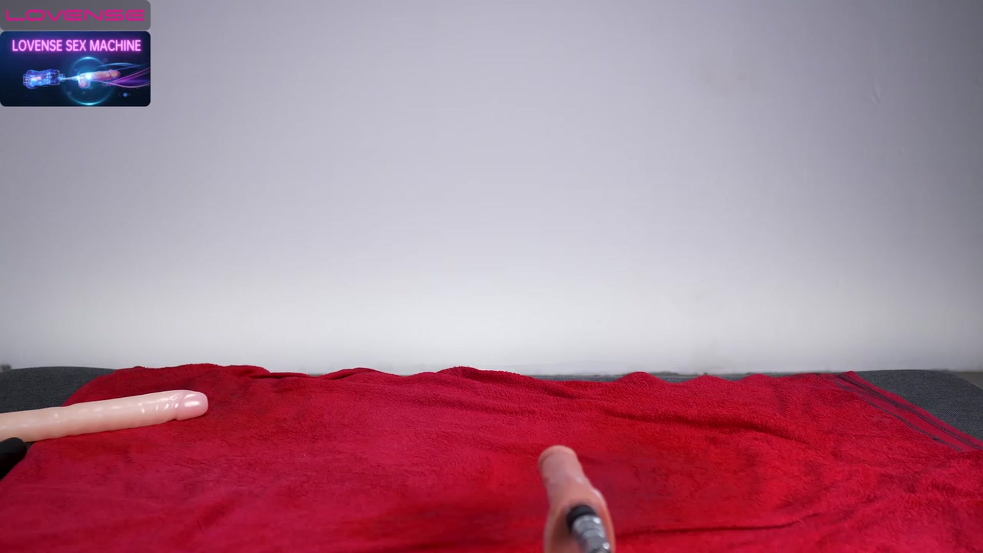 Gallery image thumbnail from NiceHotJob's myfreecams stream on, 01/07/2023, 24:07 image 7 of 20