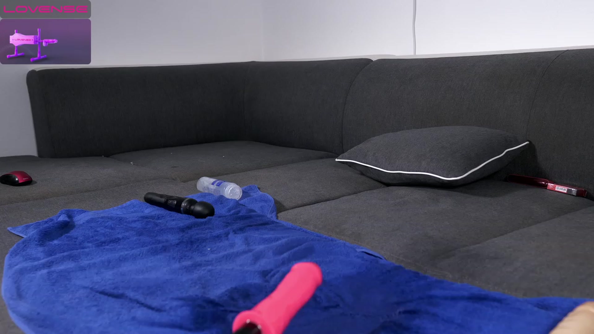 Gallery image thumbnail from NiceHotJob's myfreecams stream on, 06/11/2023, 18:45 image 18 of 20