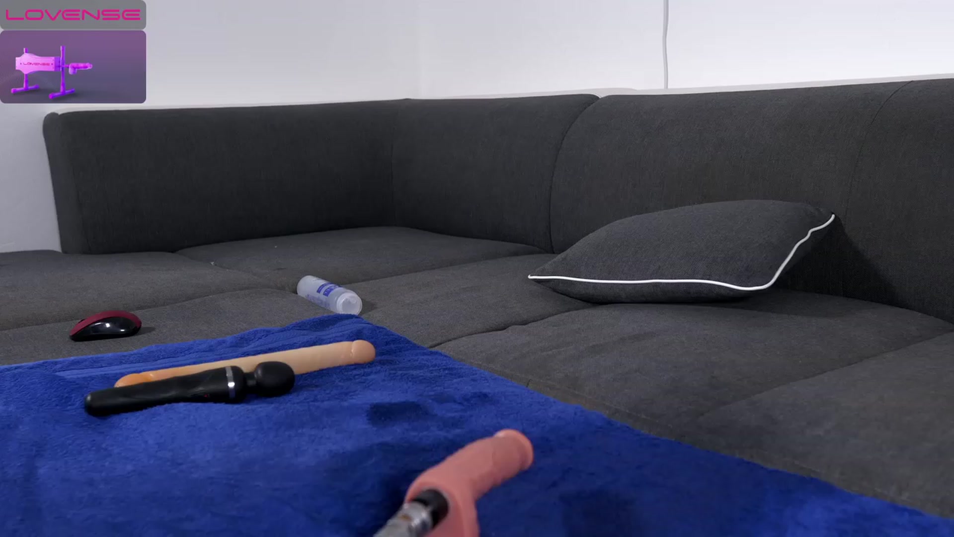 Gallery image thumbnail from NiceHotJob's myfreecams stream on, 06/13/2023, 20:52 image 1 of 20