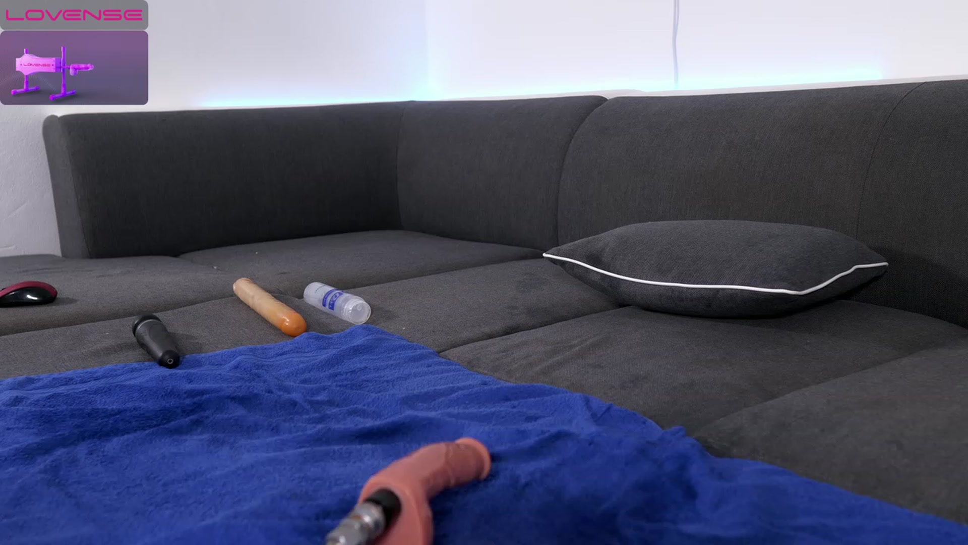 Gallery image thumbnail from NiceHotJob's myfreecams stream on, 06/17/2023, 16:57 image 5 of 20