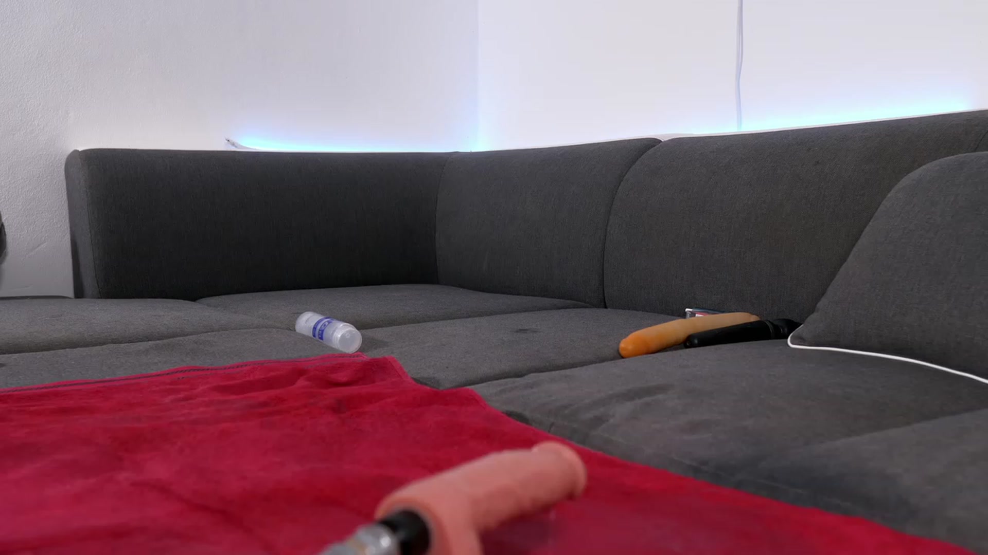Gallery image thumbnail from NiceHotJob's myfreecams stream on, 08/22/2023, 19:19 image 14 of 20