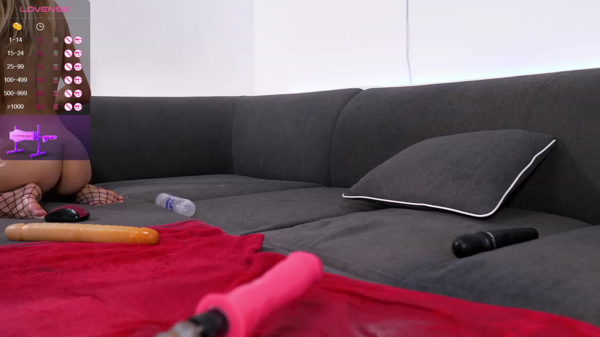 Gallery image thumbnail from NiceHotJob's myfreecams stream on, 09/16/2023, 18:07 image 9 of 20
