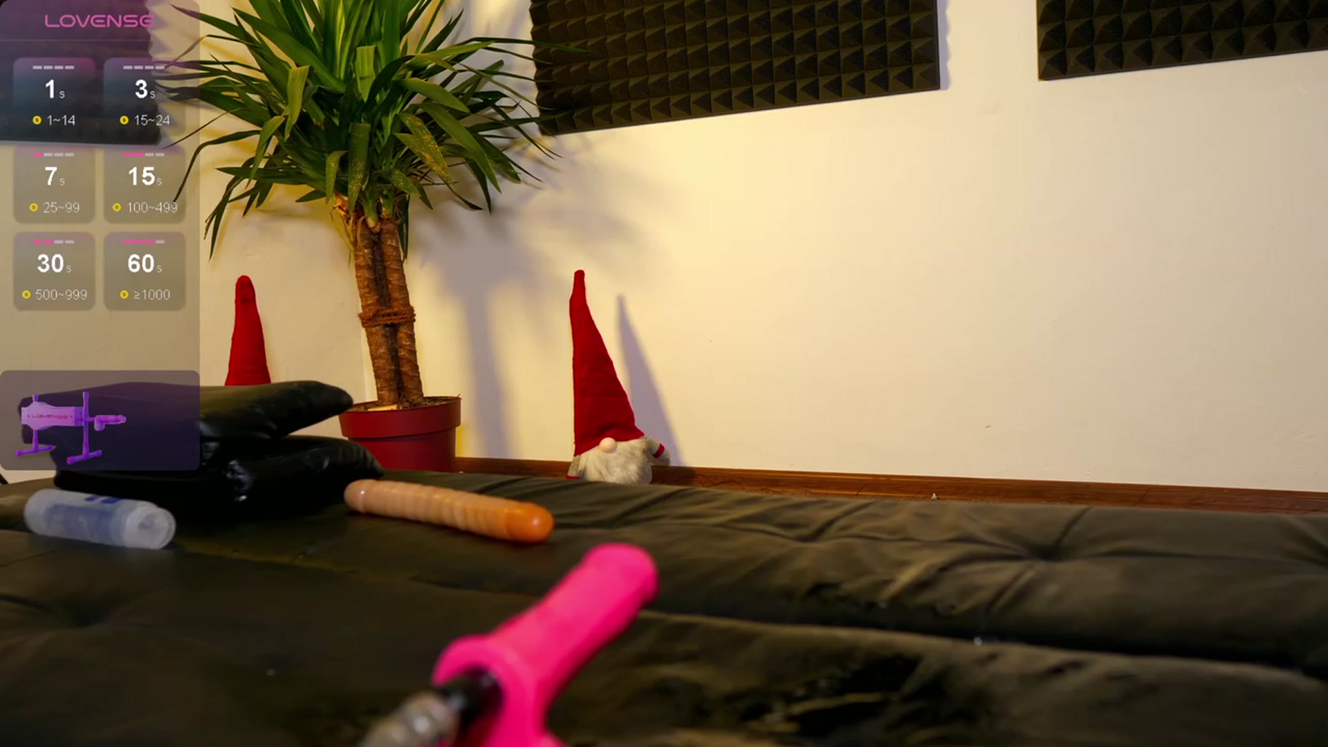 Gallery image thumbnail from NiceHotJob's myfreecams stream on, 01/11/2024, 16:32 image 3 of 20