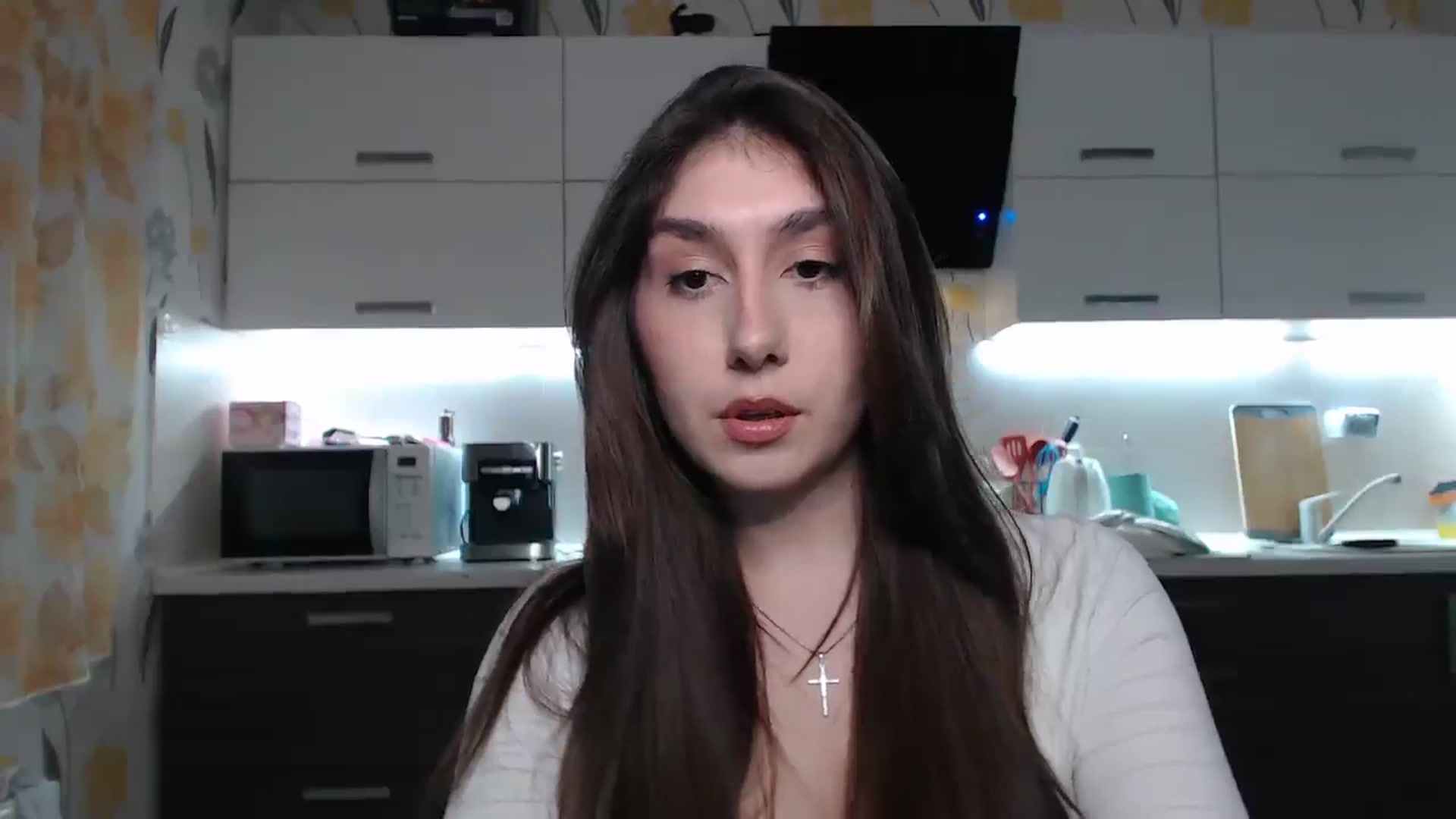 Gallery image thumbnail from NiceNCute's myfreecams stream on, 03/11/2026, 22:30 image 19 of 20