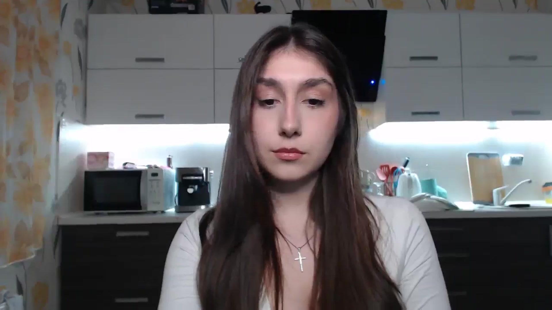 Gallery image thumbnail from NiceNCute's myfreecams stream on, 03/11/2026, 22:30 image 17 of 20