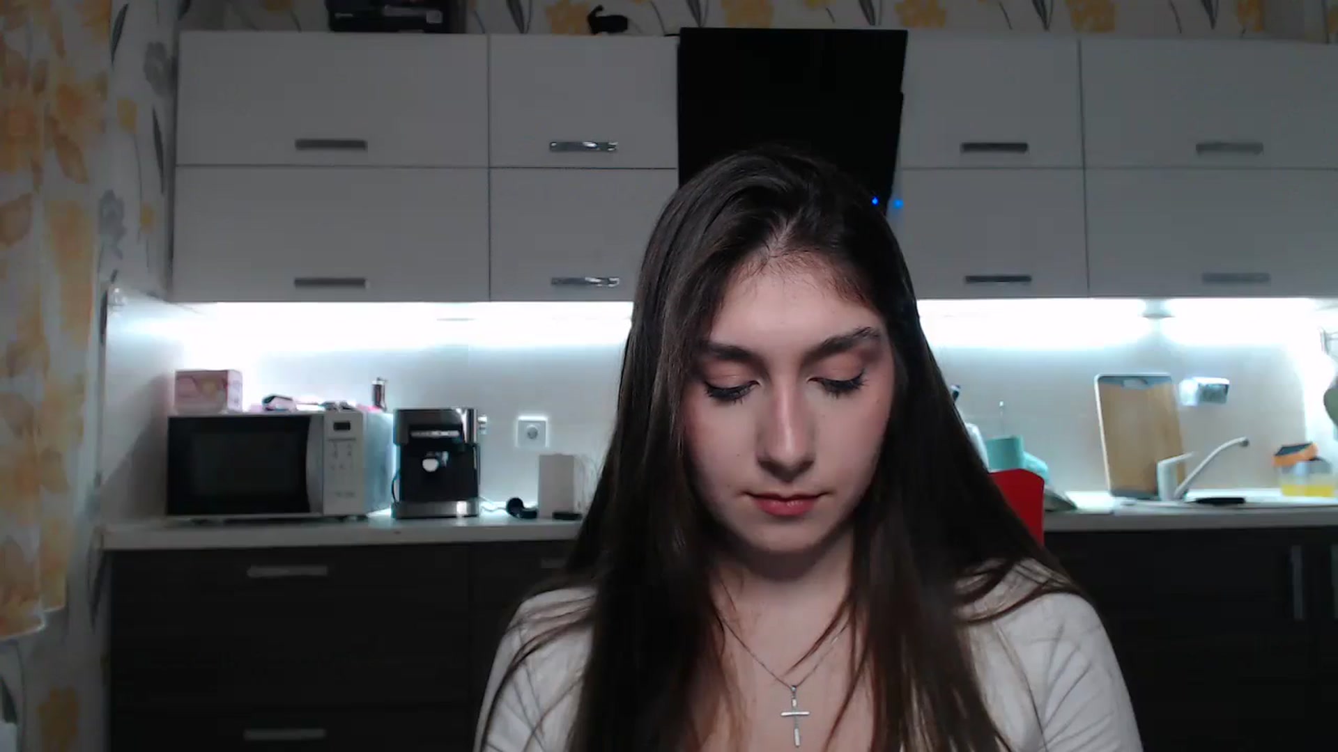 Gallery image thumbnail from NiceNCute's myfreecams stream on, 03/12/2026, 01:28 image 4 of 20