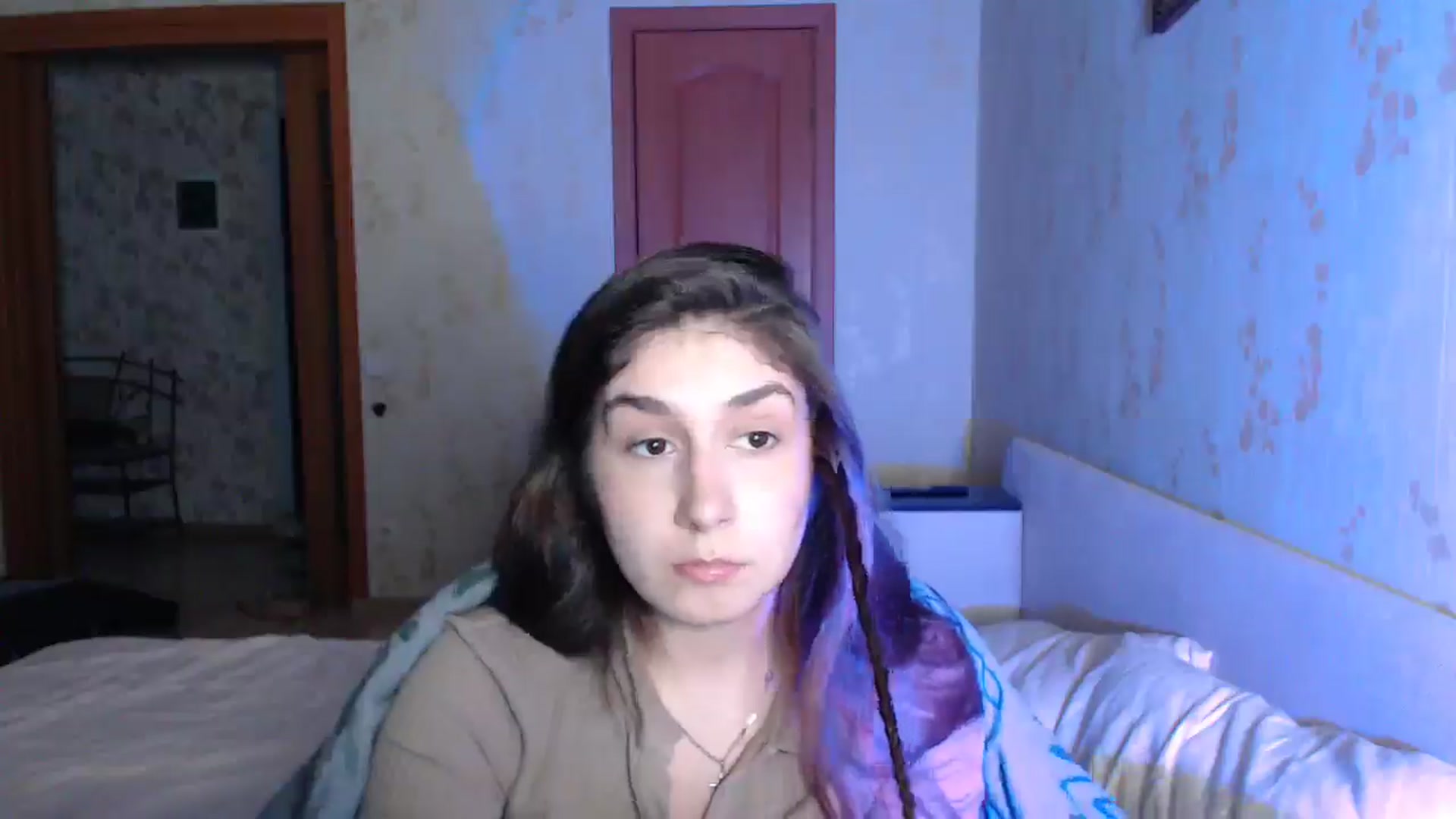 Gallery image thumbnail from NiceNCute's myfreecams stream on, 04/11/2026, 17:32 image 4 of 20