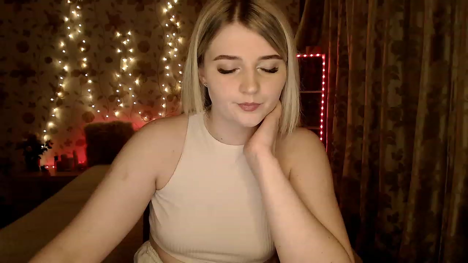 Gallery image thumbnail from Nice_Ass007's myfreecams stream on, 04/26/2023, 19:45 image 15 of 20