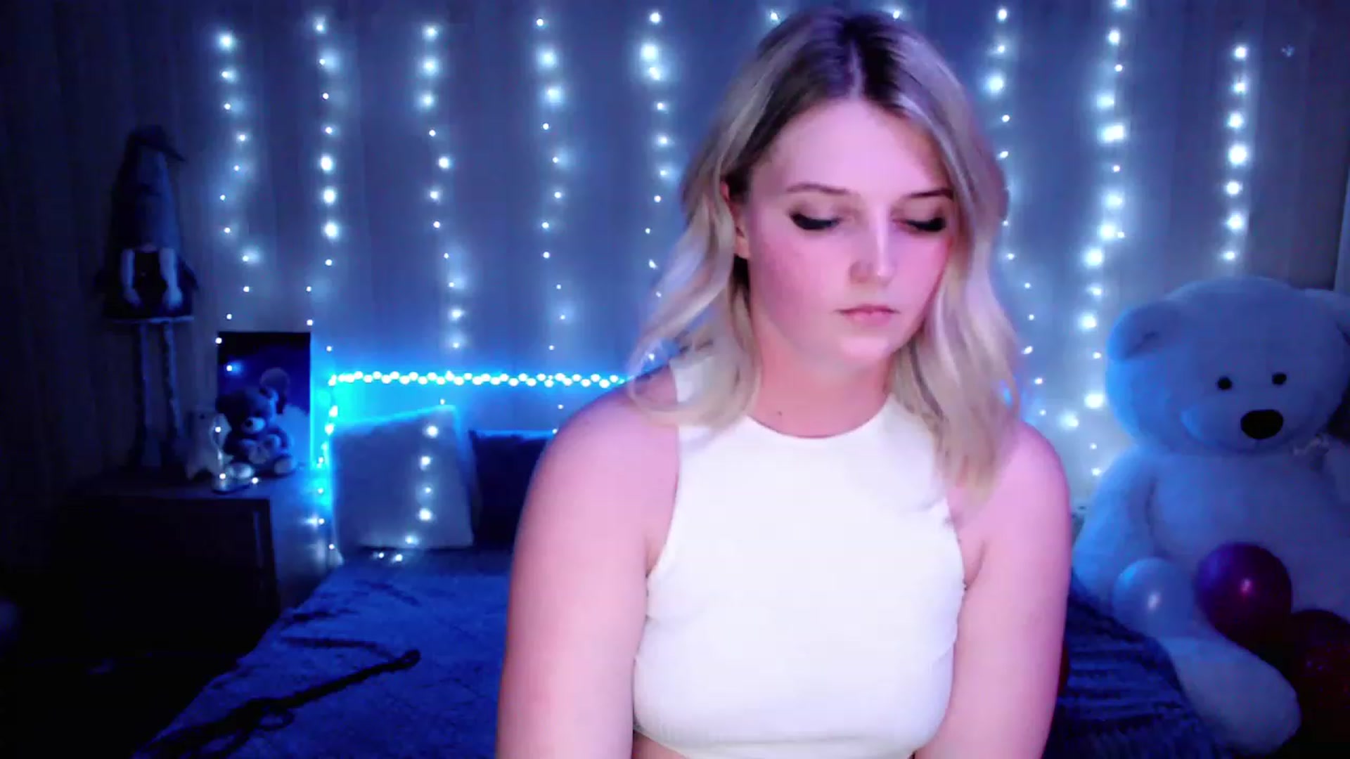 Gallery image thumbnail from Nice_Ass007's myfreecams stream on, 05/04/2023, 20:03 image 13 of 20