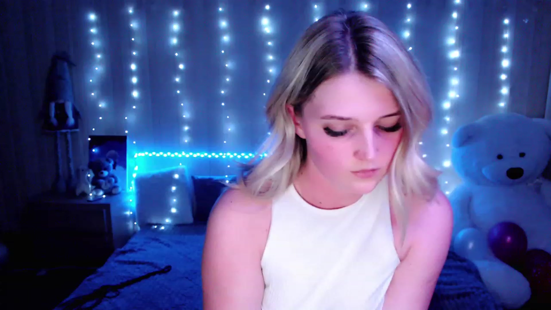 Gallery image thumbnail from Nice_Ass007's myfreecams stream on, 05/04/2023, 20:03 image 5 of 20