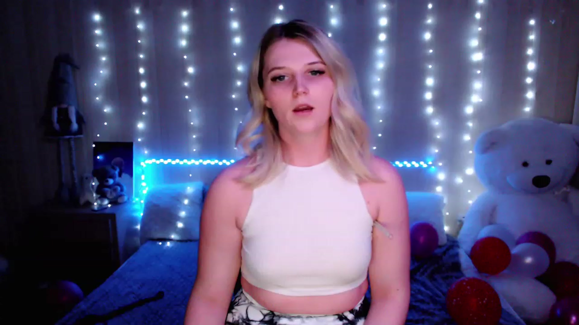 Gallery image thumbnail from Nice_Ass007's myfreecams stream on, 05/04/2023, 22:35 image 4 of 20