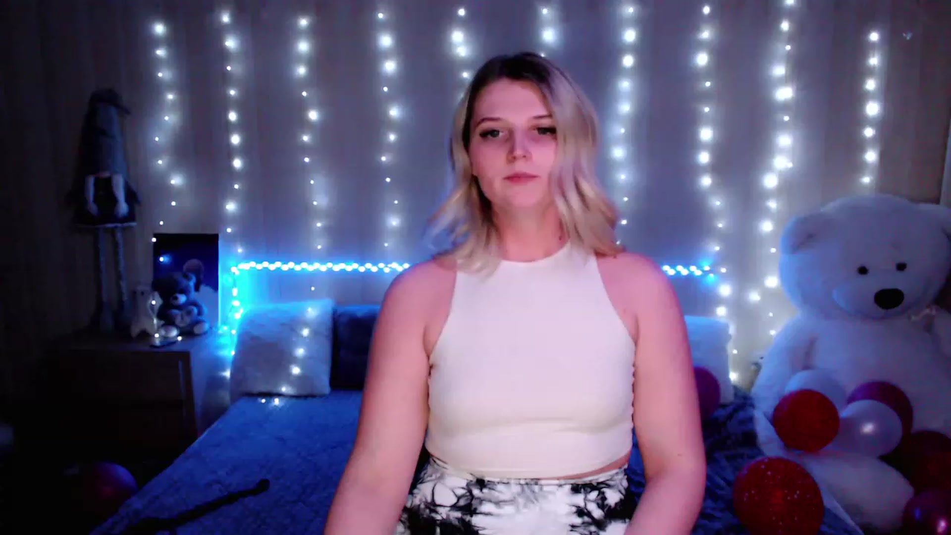 Gallery image thumbnail from Nice_Ass007's myfreecams stream on, 05/04/2023, 22:35 image 10 of 20