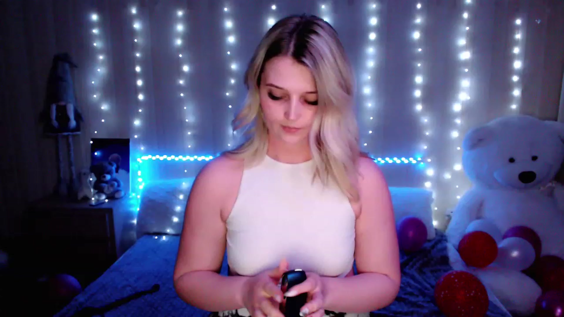 Gallery image thumbnail from Nice_Ass007's myfreecams stream on, 05/04/2023, 22:35 image 5 of 20