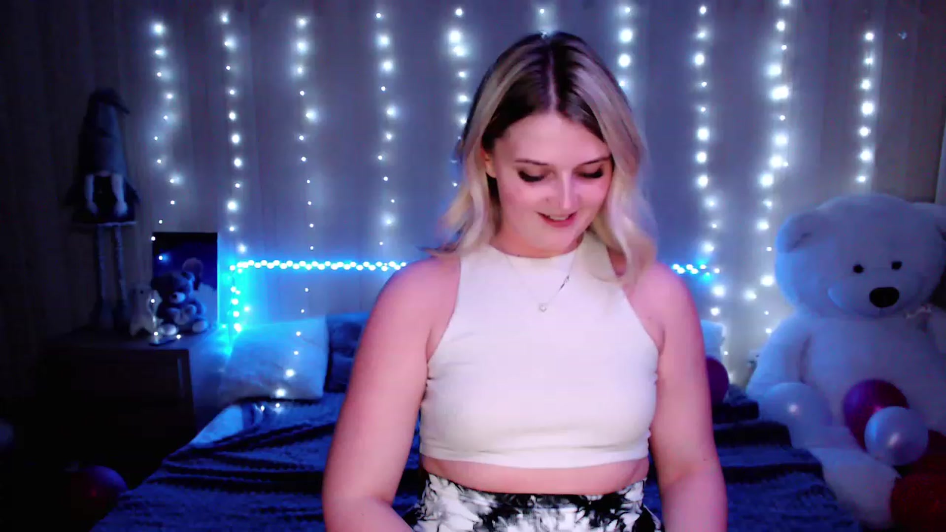 Gallery image thumbnail from Nice_Ass007's myfreecams stream on, 05/04/2023, 23:05 image 16 of 20