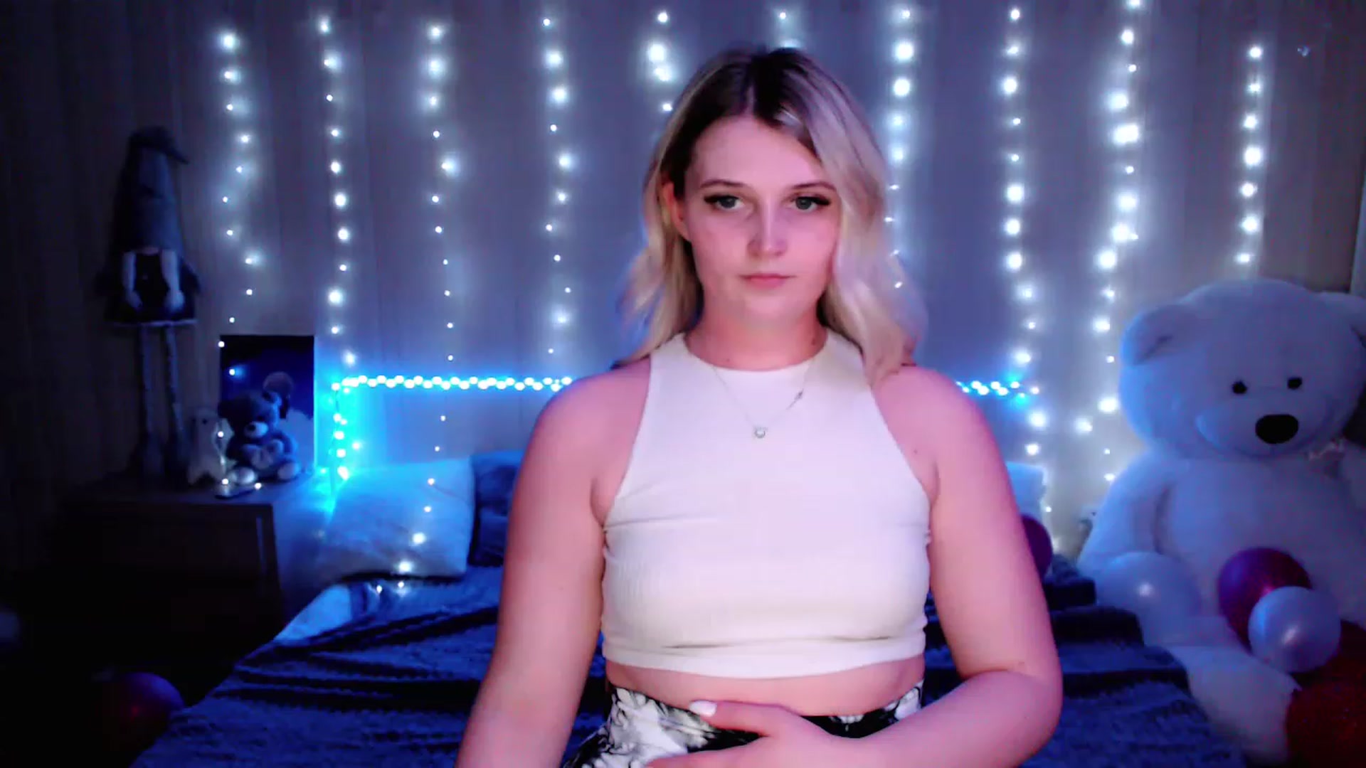 Gallery image thumbnail from Nice_Ass007's myfreecams stream on, 05/04/2023, 23:05 image 14 of 20