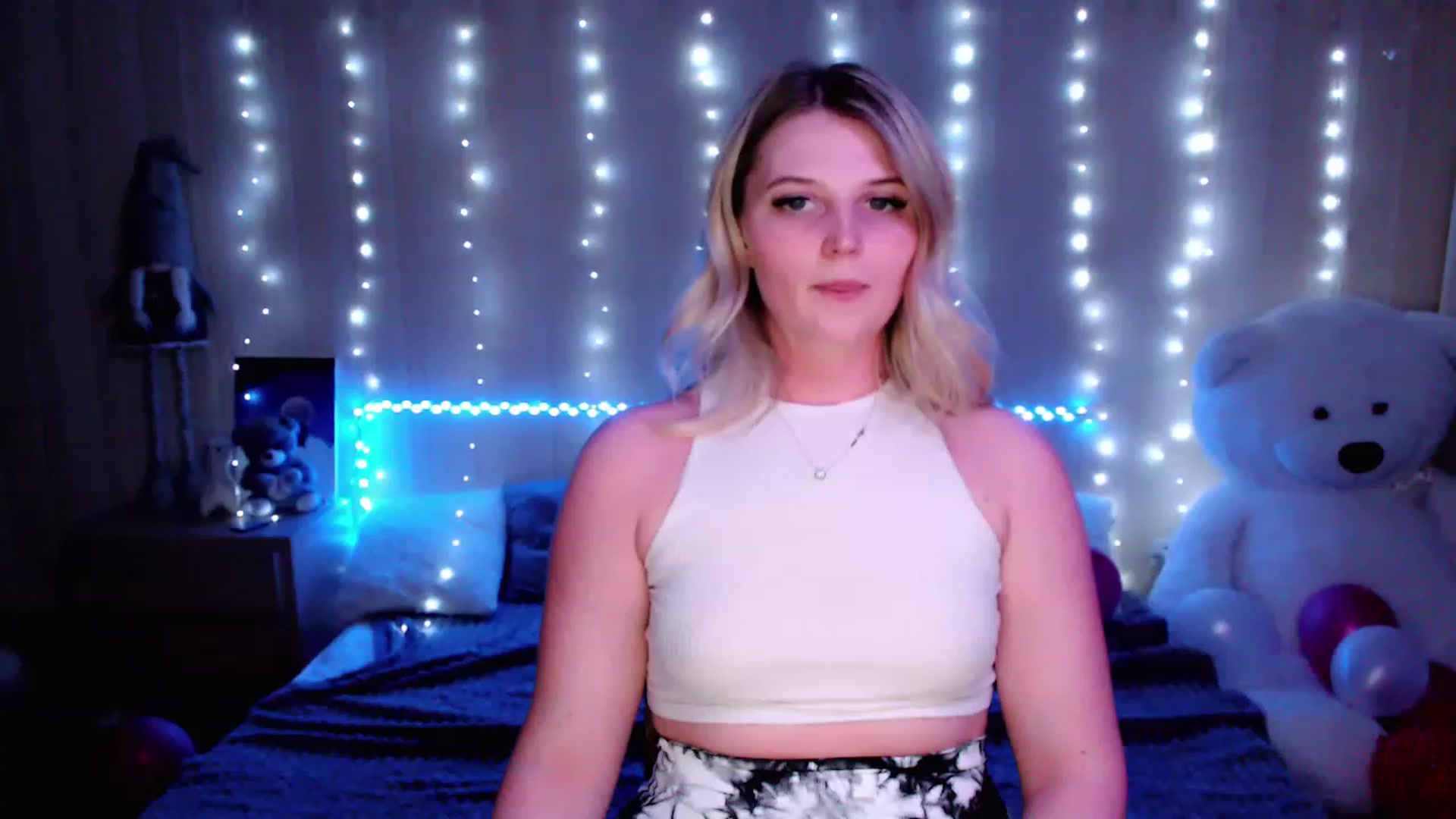 Gallery image thumbnail from Nice_Ass007's myfreecams stream on, 05/04/2023, 23:32 image 2 of 20