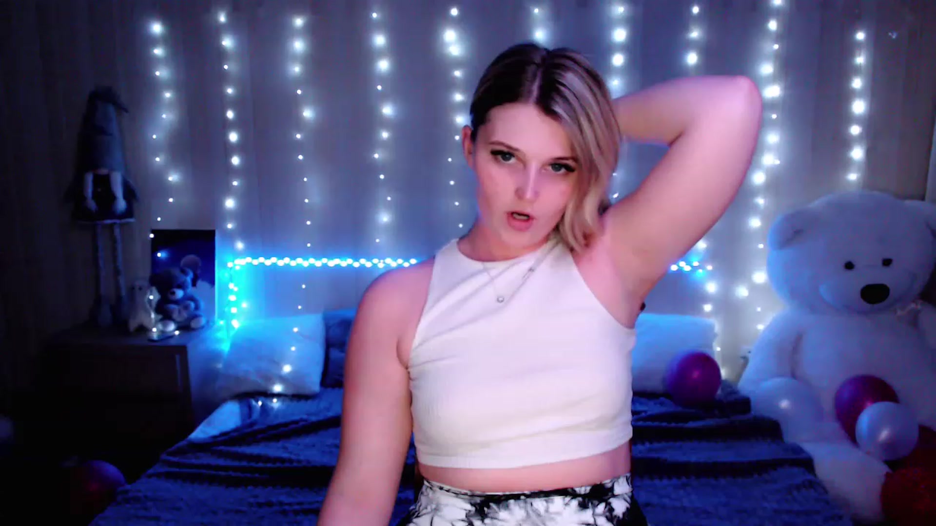 Gallery image thumbnail from Nice_Ass007's myfreecams stream on, 05/04/2023, 23:32 image 10 of 20