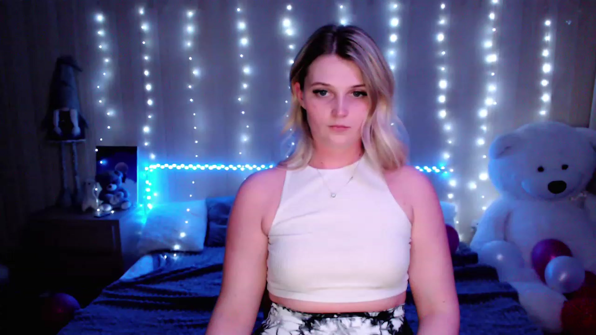Gallery image thumbnail from Nice_Ass007's myfreecams stream on, 05/04/2023, 23:32 image 6 of 20