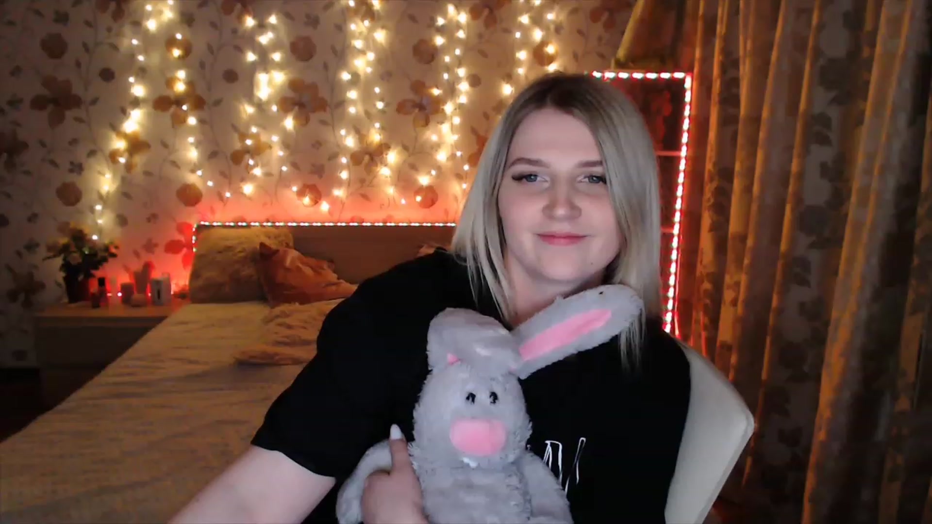 Gallery image thumbnail from Nice_Ass007's myfreecams stream on, 05/10/2023, 24:42 image 9 of 20