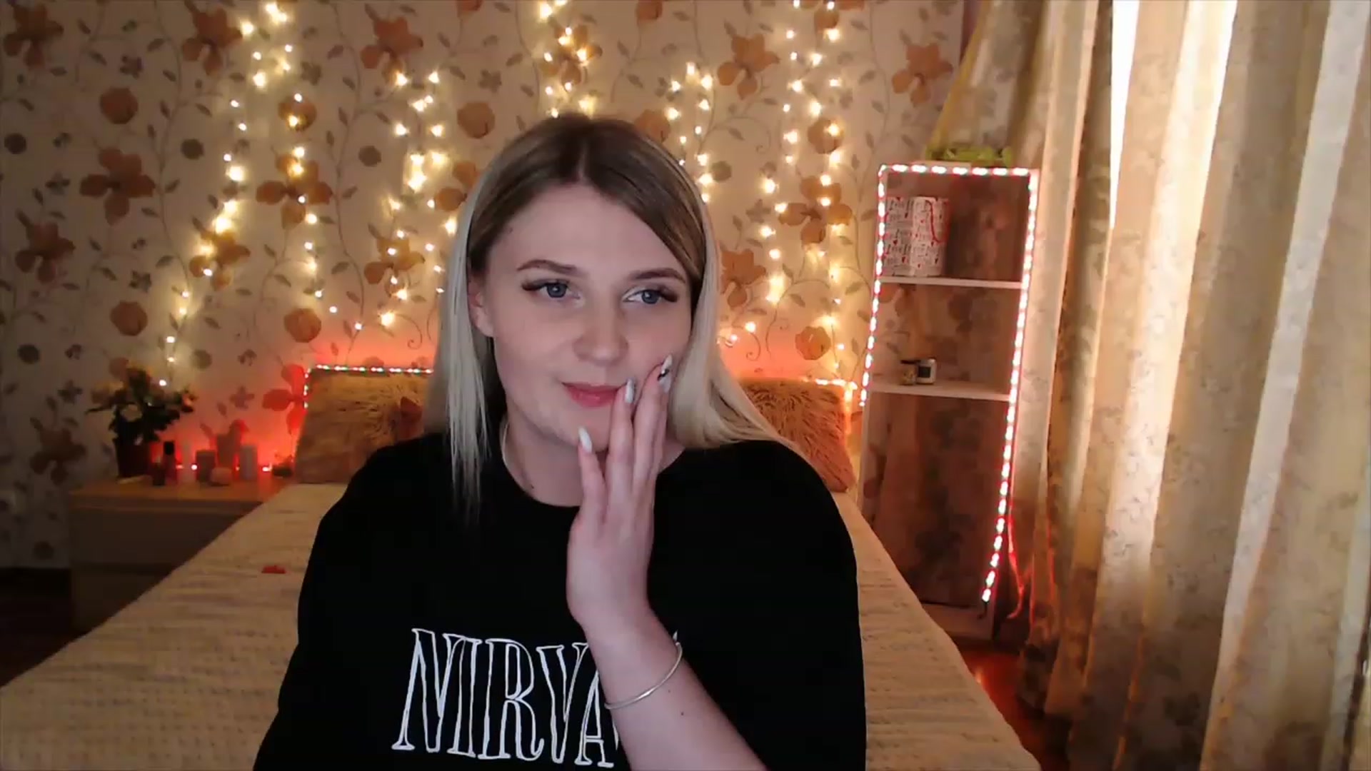 Gallery image thumbnail from Nice_Ass007's myfreecams stream on, 05/10/2023, 03:33 image 15 of 20