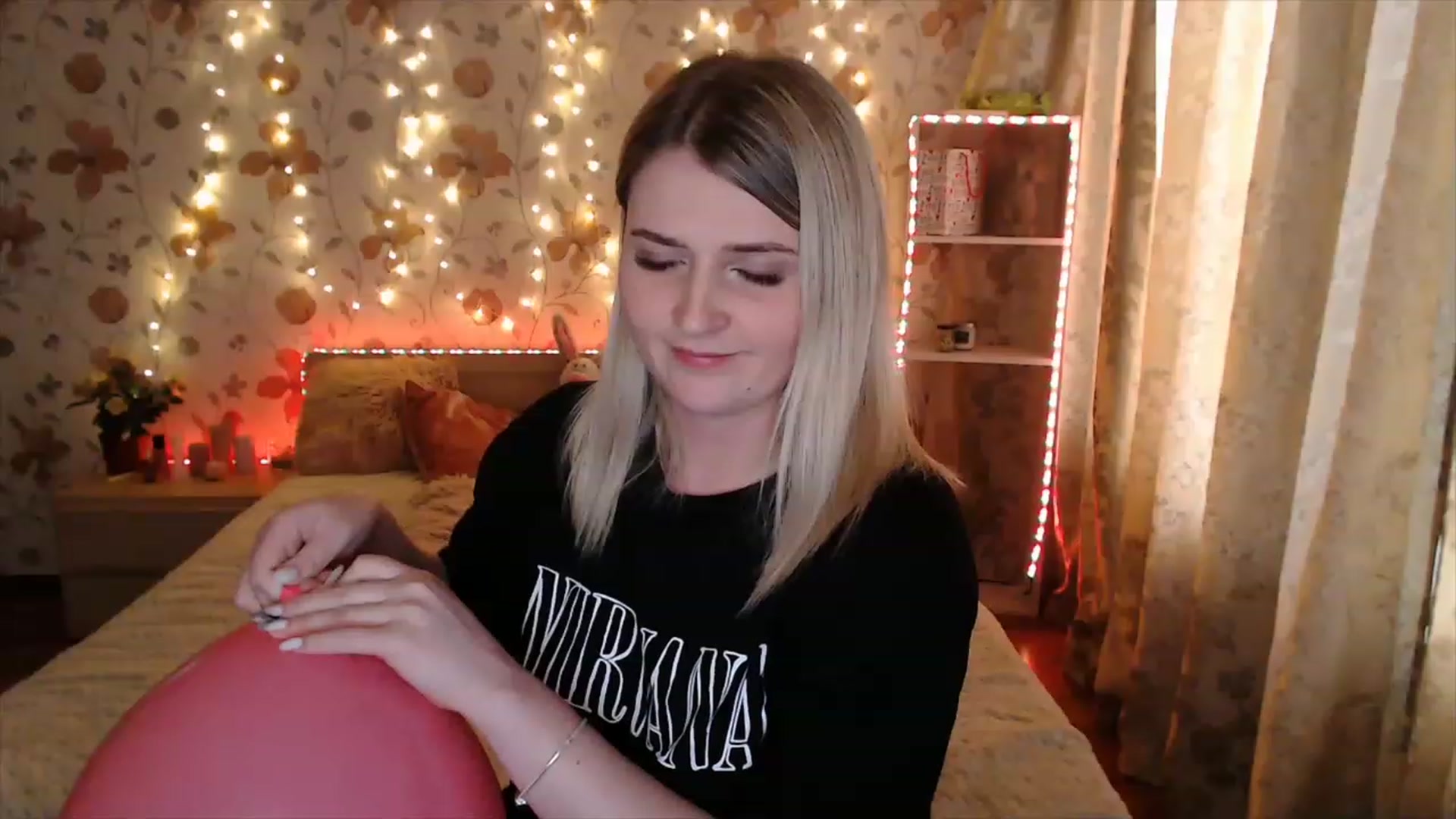 Gallery image thumbnail from Nice_Ass007's myfreecams stream on, 05/10/2023, 03:33 image 10 of 20