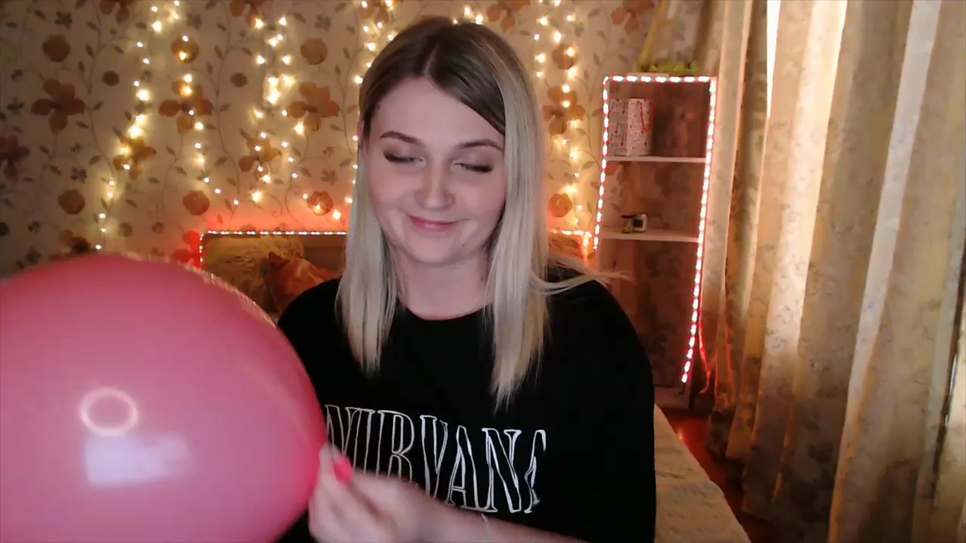 Gallery image thumbnail from Nice_Ass007's myfreecams stream on, 05/10/2023, 03:33 image 7 of 20