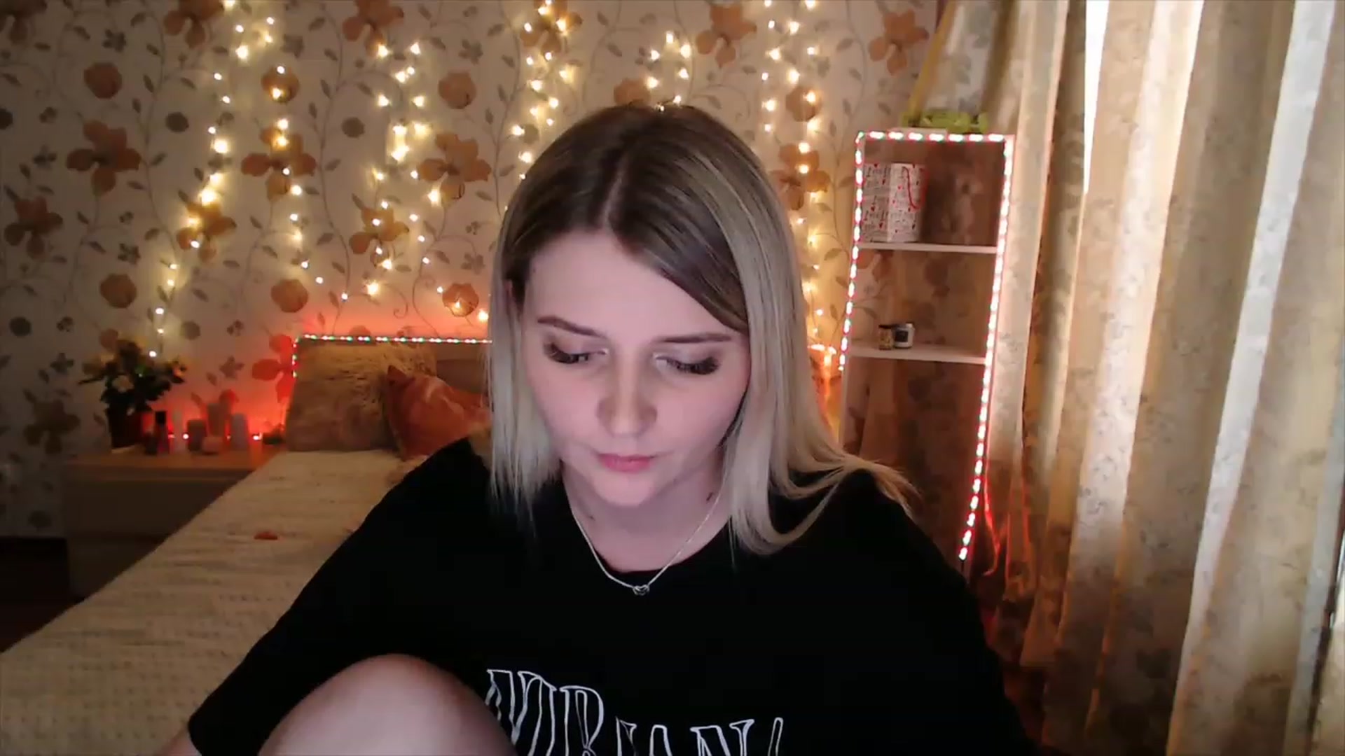 Gallery image thumbnail from Nice_Ass007's myfreecams stream on, 05/10/2023, 04:39 image 3 of 20