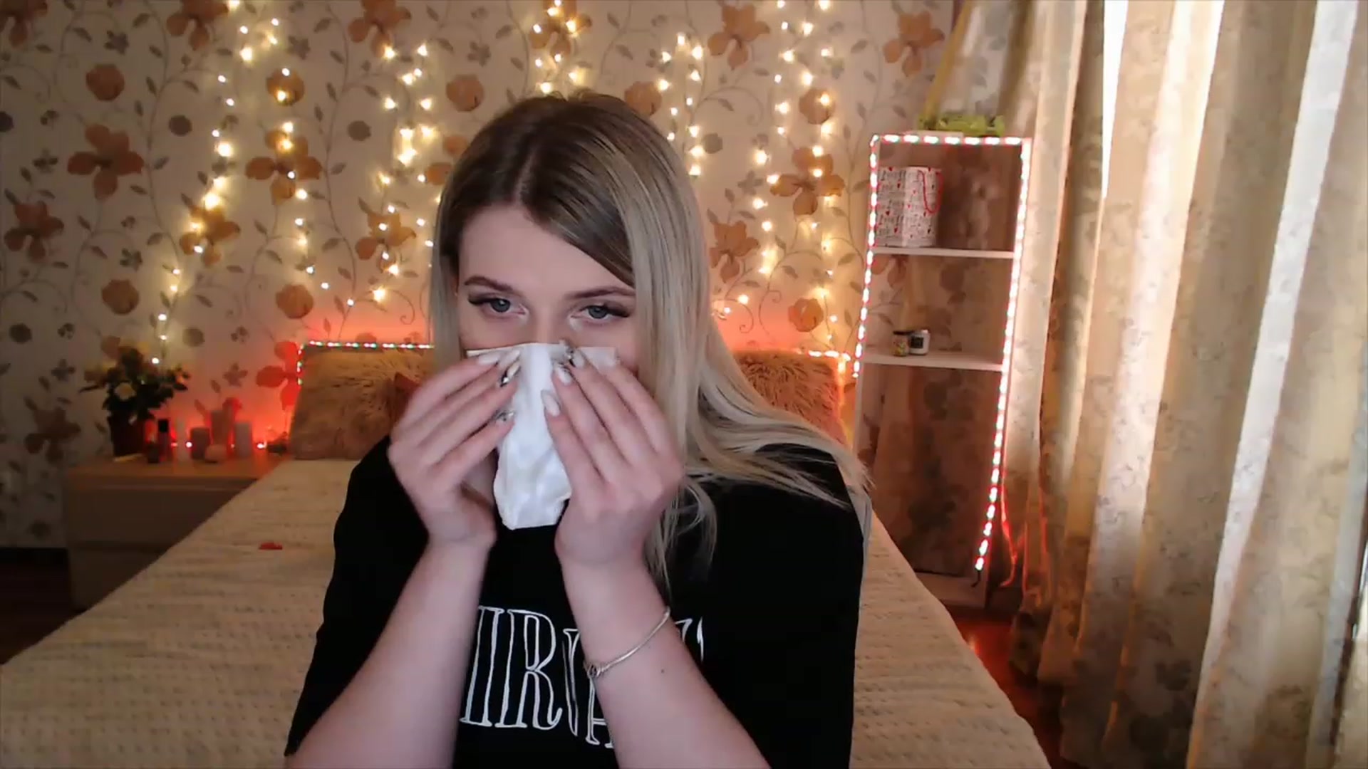 Gallery image thumbnail from Nice_Ass007's myfreecams stream on, 05/10/2023, 04:39 image 6 of 20