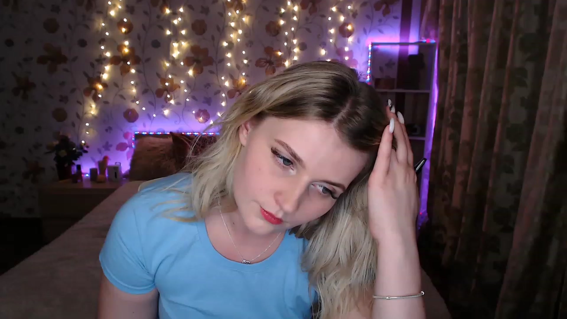 Gallery image thumbnail from Nice_Ass007's myfreecams stream on, 05/11/2023, 24:44 image 7 of 20