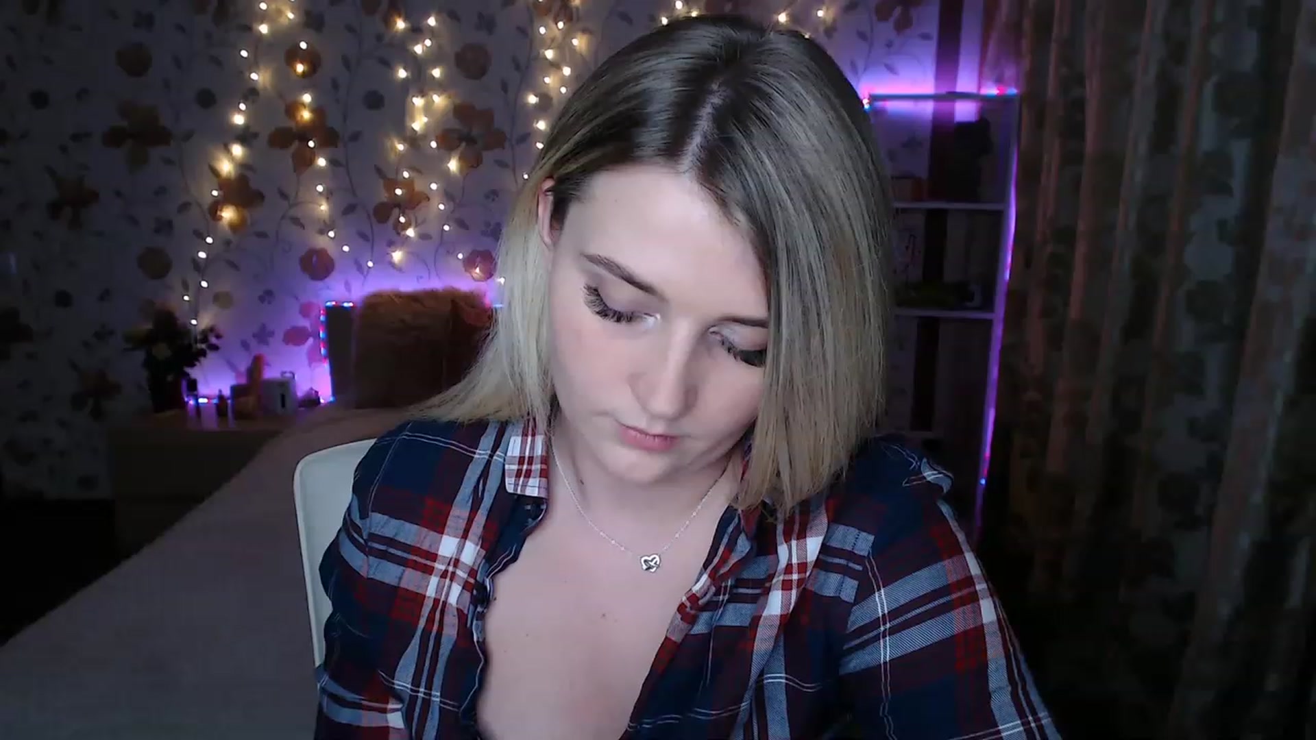 Gallery image thumbnail from Nice_Ass007's myfreecams stream on, 05/11/2023, 22:57 image 6 of 20