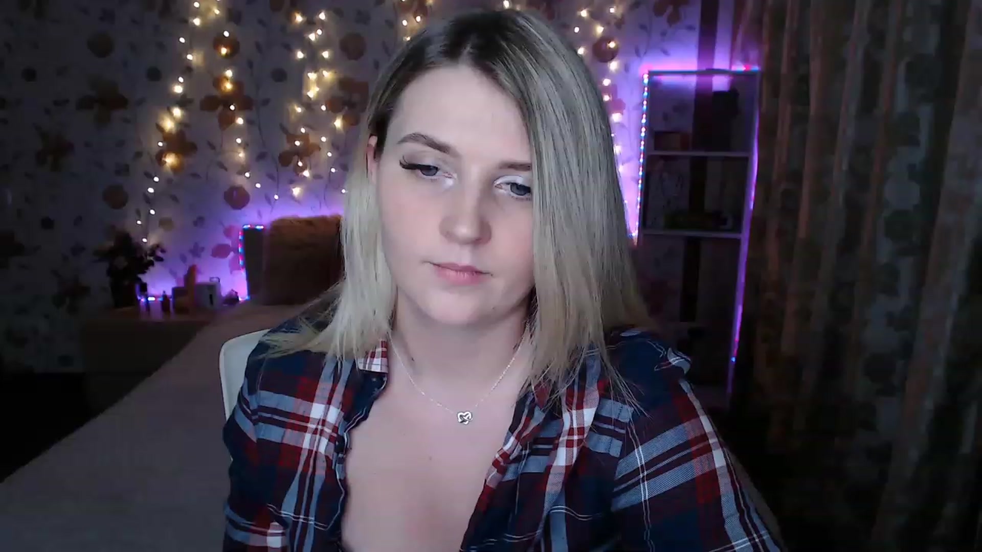 Gallery image thumbnail from Nice_Ass007's myfreecams stream on, 05/11/2023, 22:57 image 8 of 20